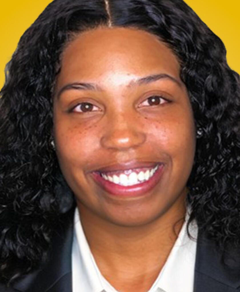 Tiarra Lee, pLMSW